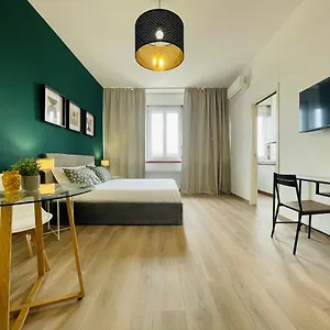 https://le-dimore-del-corso.taorminaitalyhotels.com