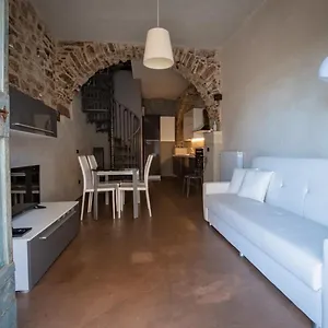 https://ca-del-vescovo.hotelitalianriviera.com
